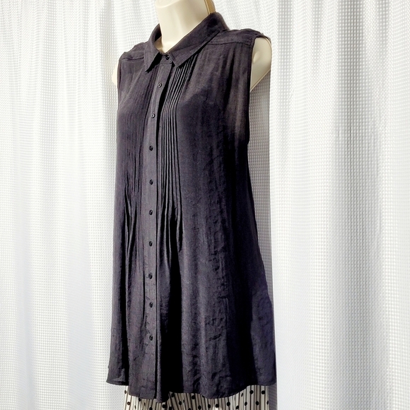 Fever Sheer Black Flowy Pintuck Blouse with Cami Women's (XL/EG) - Picture 3 of 10